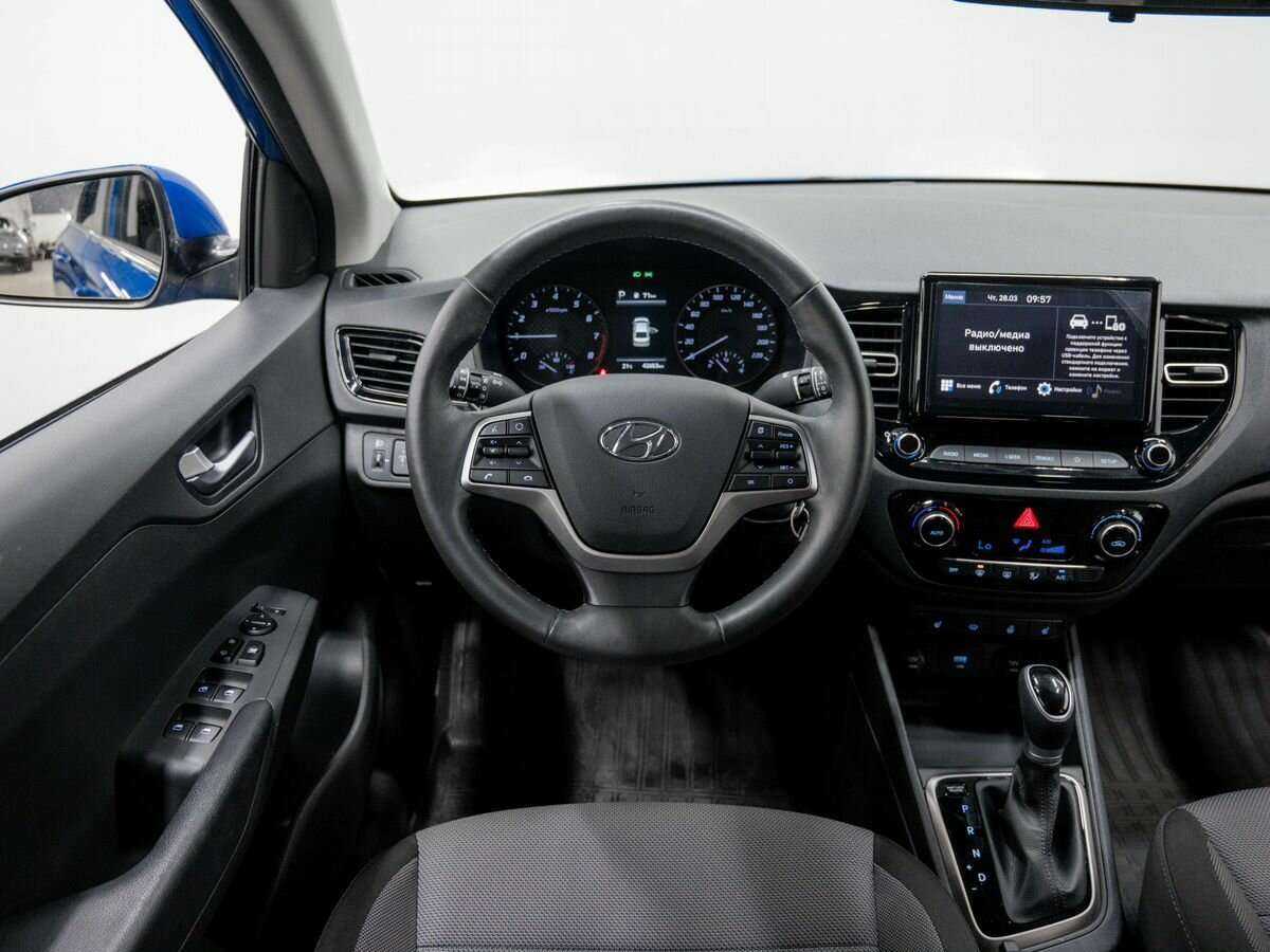 Купить Hyundai Solaris, 2020, 42 651 км, фото №10