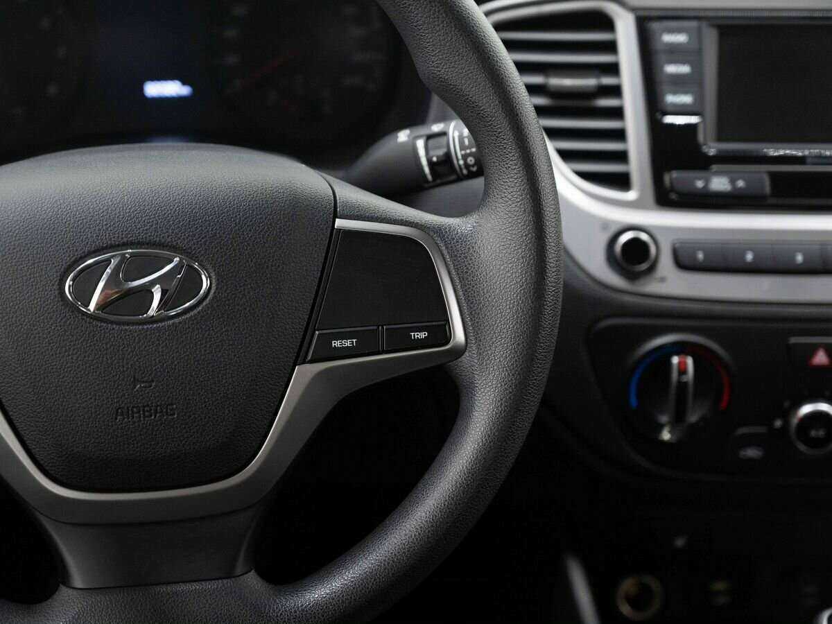 Купить Hyundai Solaris, 2020, 68 000 км, фото №16