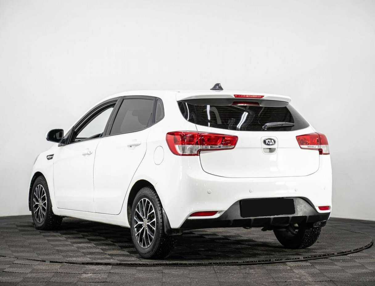 Купить Kia Rio, 2017, 157 003 км, фото №4