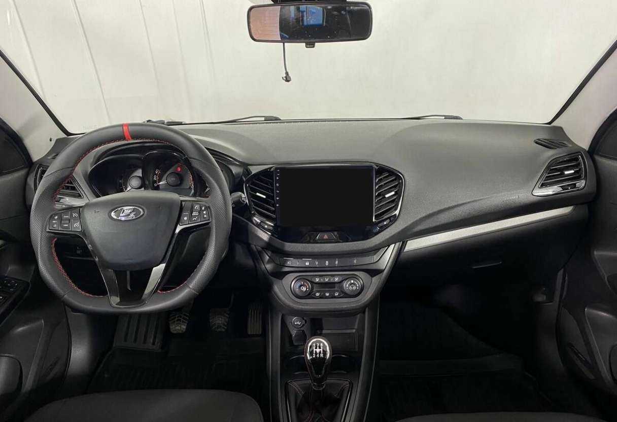 Купить Lada (ВАЗ) Vesta SW, 2019, 87 732 км, фото №11