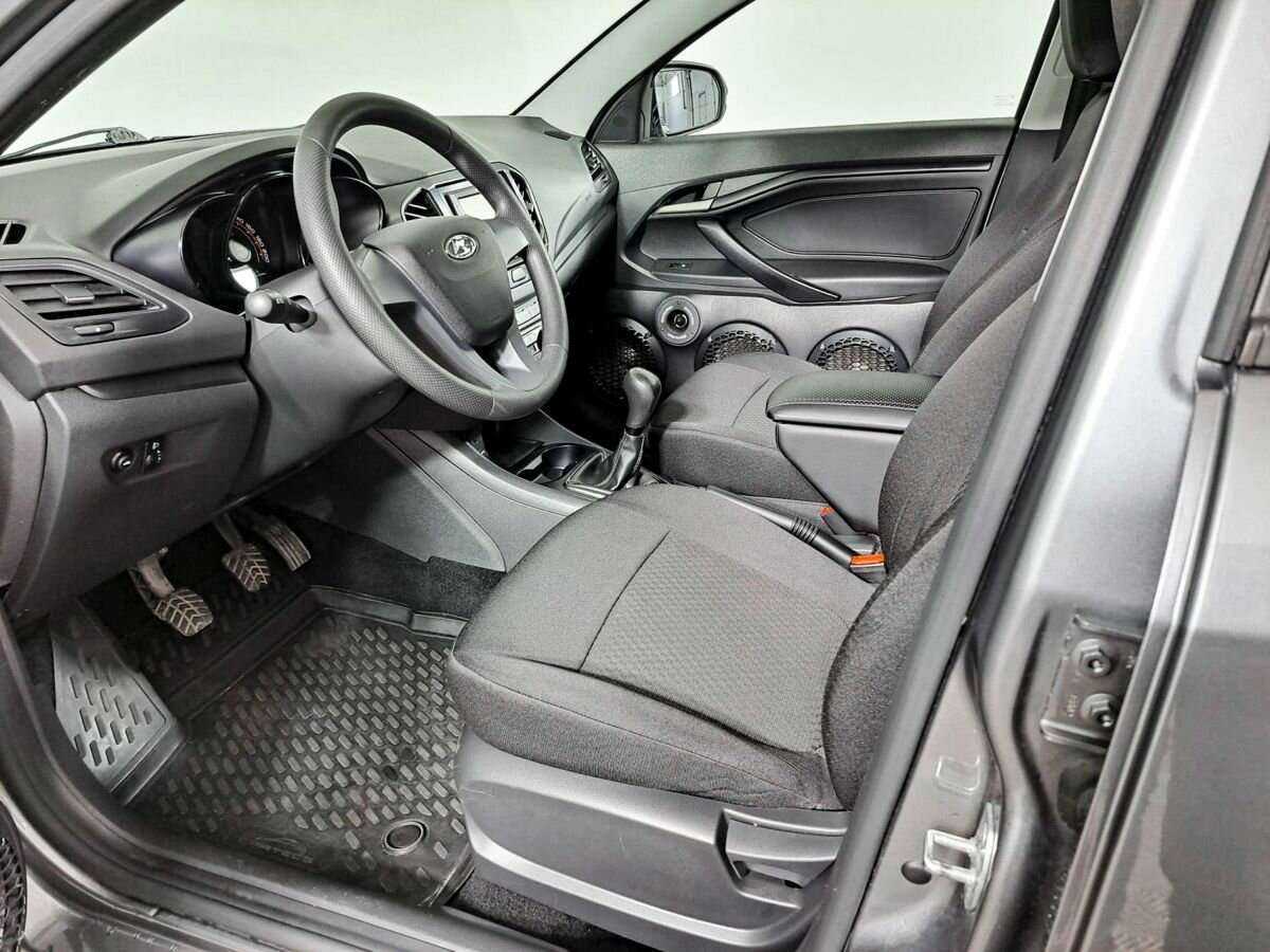 Купить Lada (ВАЗ) Vesta, 2017, 76 000 км, фото №14