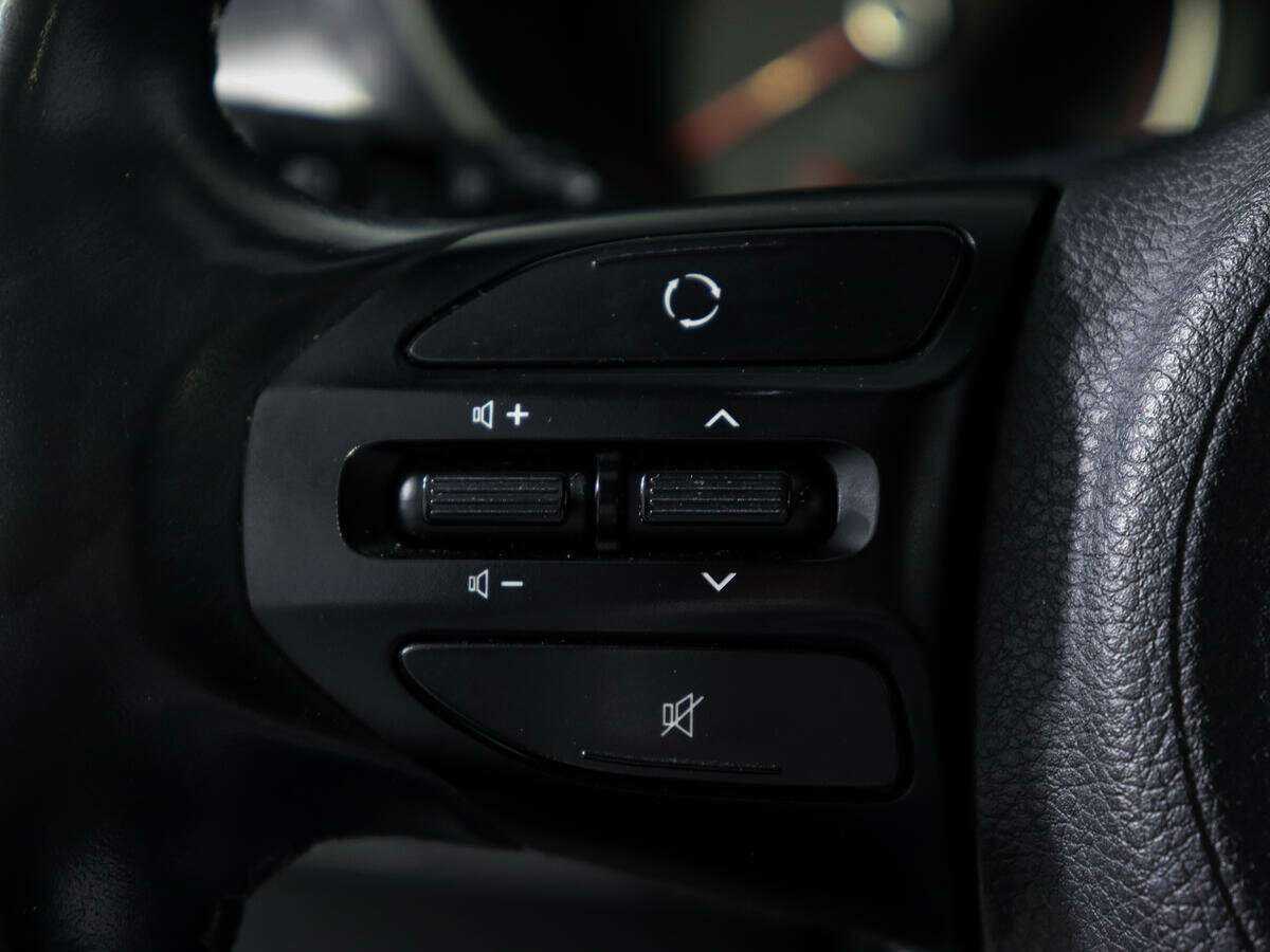 Купить Kia Rio X-Line, 2018, 98 000 км, фото №17