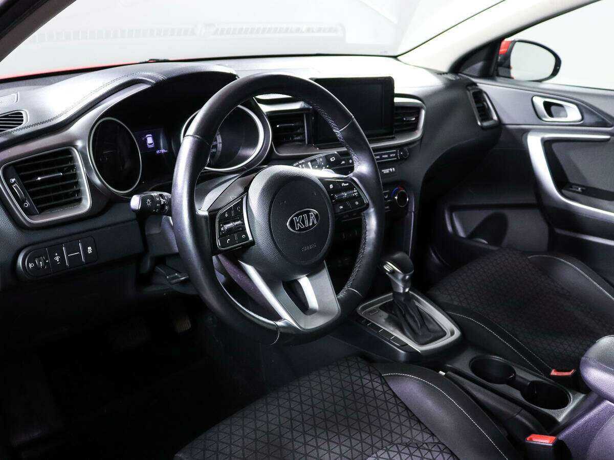 Купить Kia Ceed, 2018, 85 600 км, фото №12