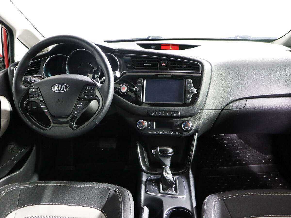 Купить Kia Ceed, 2018, 136 296 км, фото №12
