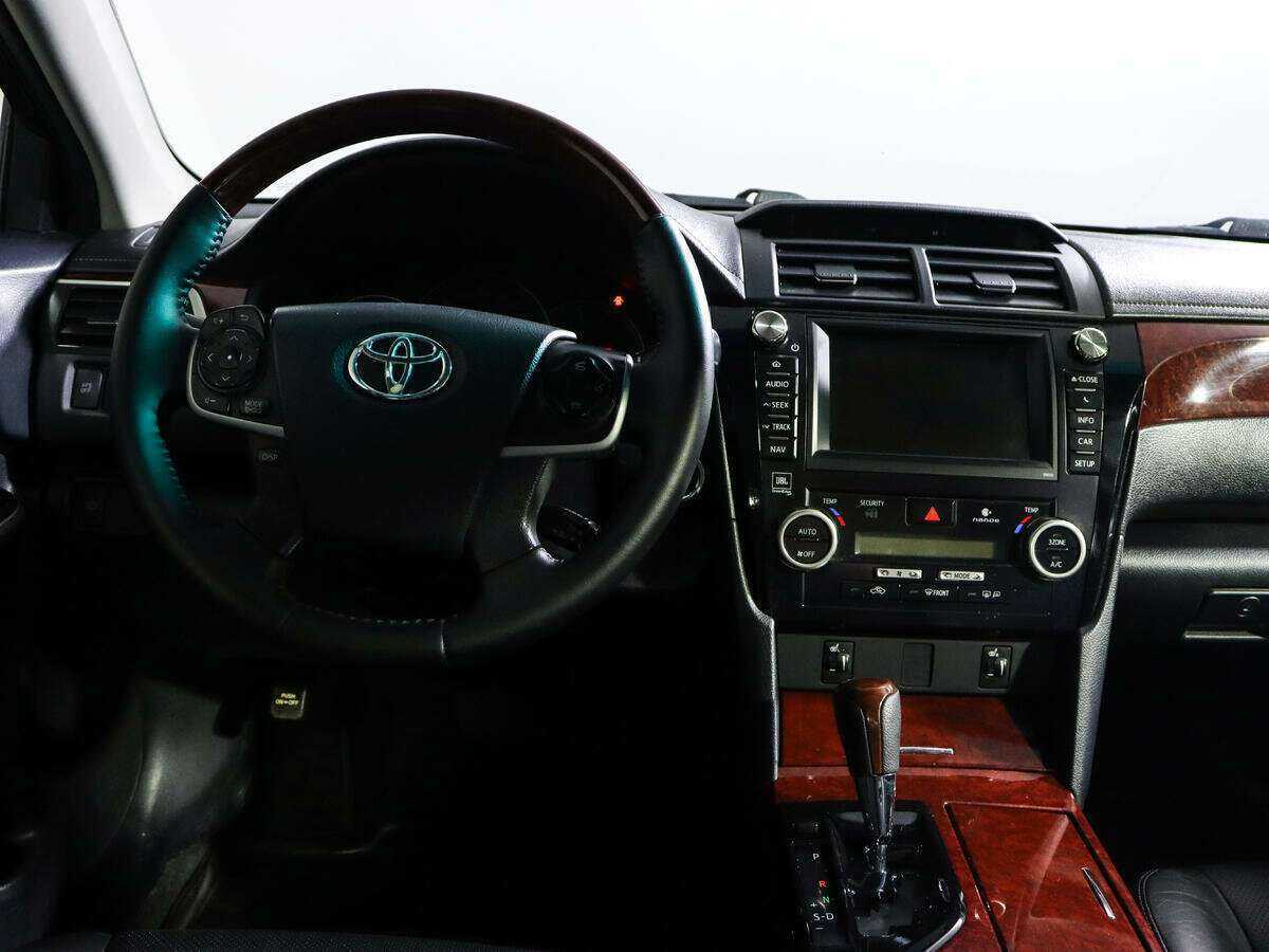 Купить Toyota Camry, 2012, 388 525 км, фото №10