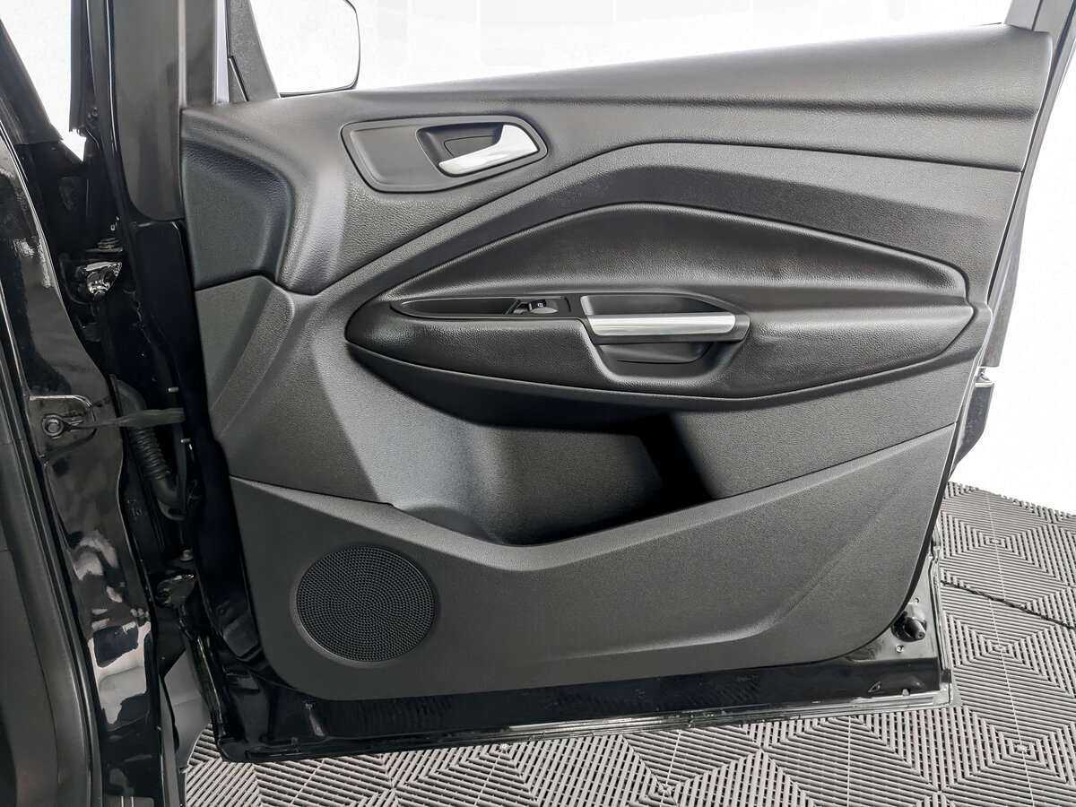 Купить Ford Kuga, 2016, 69 964 км, фото №24