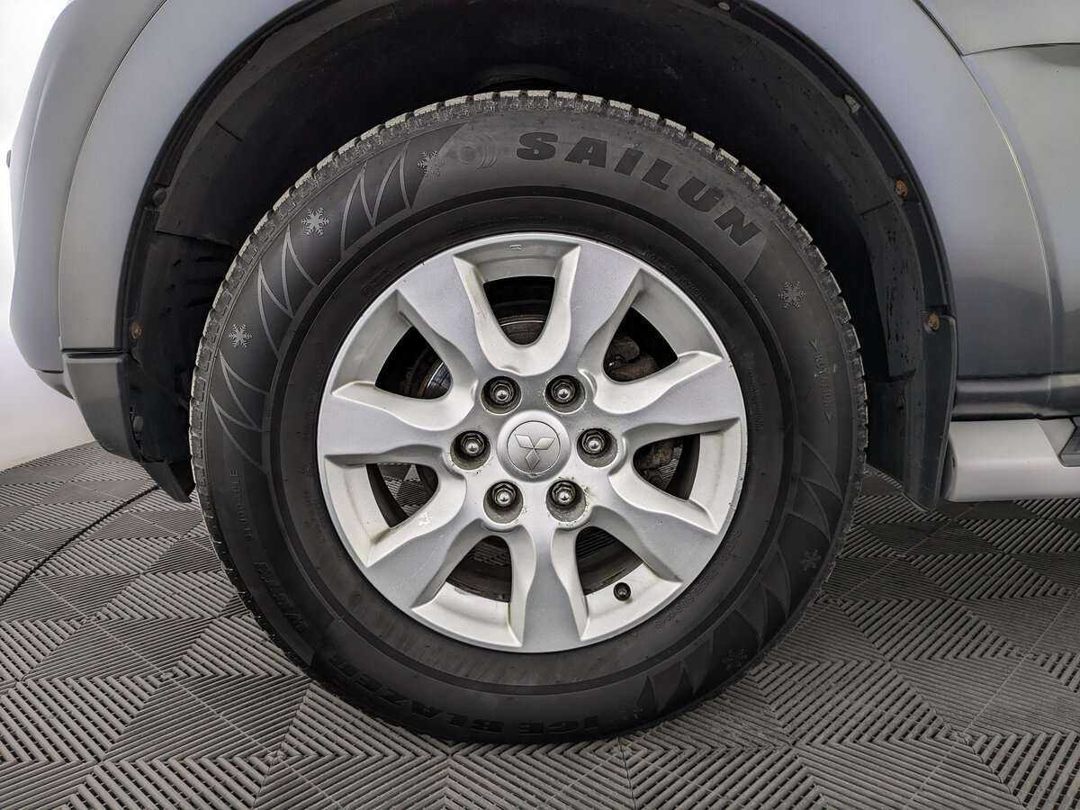 Купить Mitsubishi Pajero, 2013, 297 525 км, фото №12