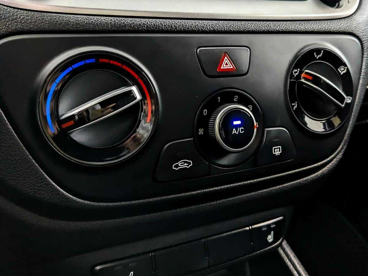 Купить Hyundai Solaris, 2021, 56 635 км, фото №21