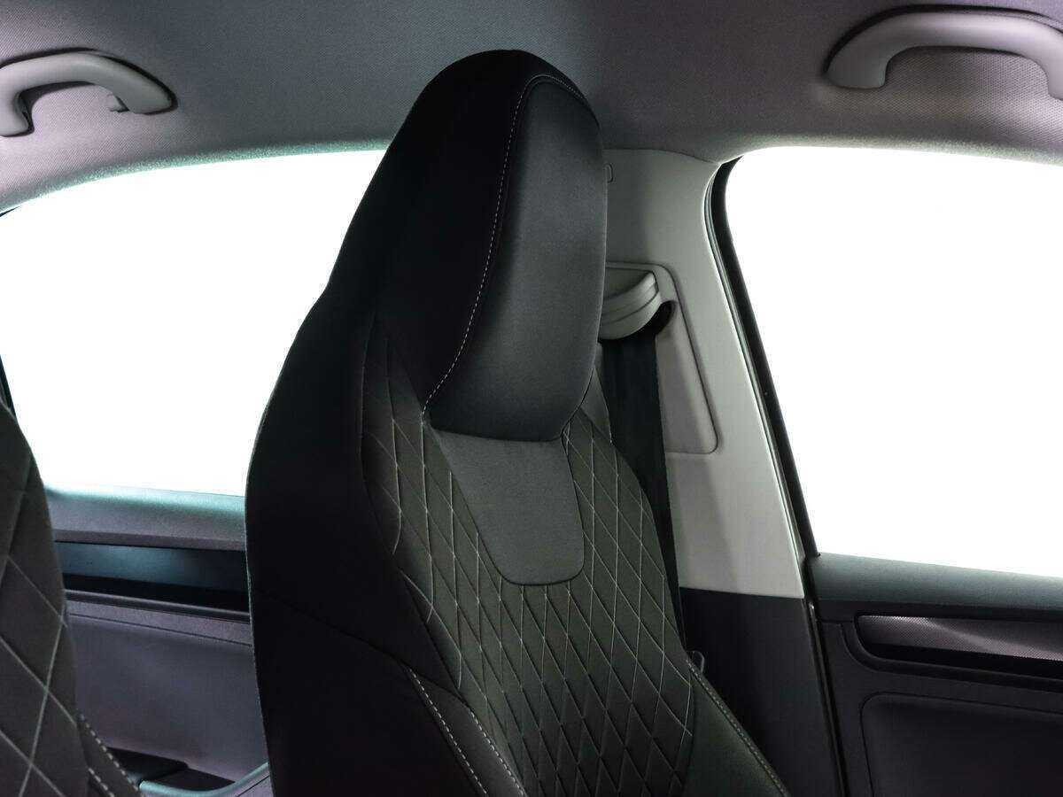 Купить Skoda Rapid, 2021, 90 000 км, фото №15