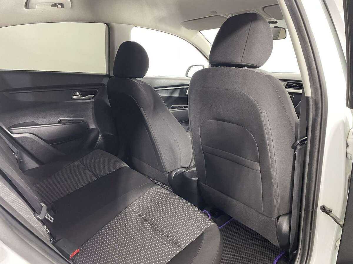 Купить Kia Rio, 2018, 65 741 км, фото №17