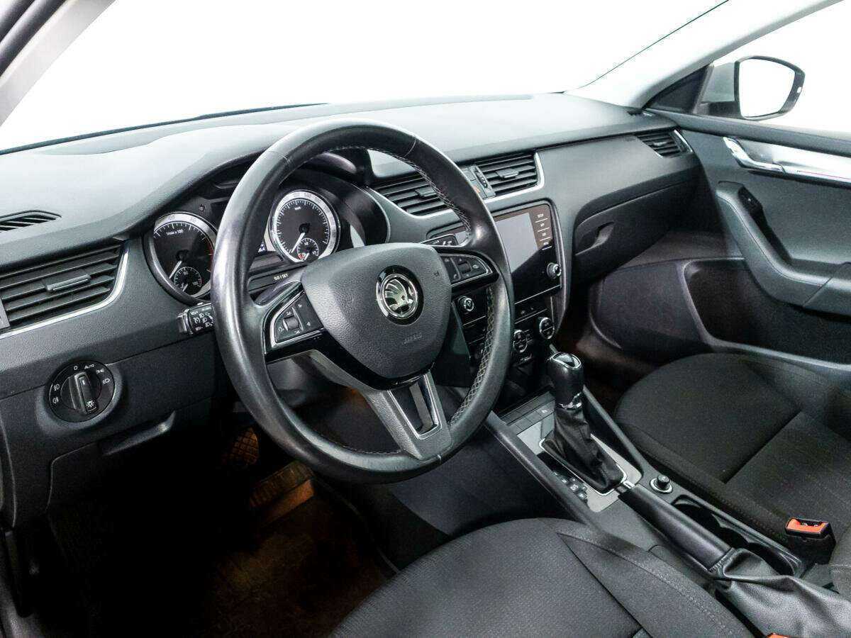Купить Skoda Octavia, 2018, 163 569 км, фото №11