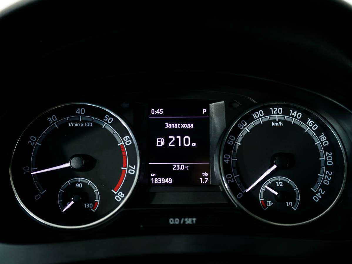 Купить Skoda Rapid, 2017, 183 949 км, фото №10