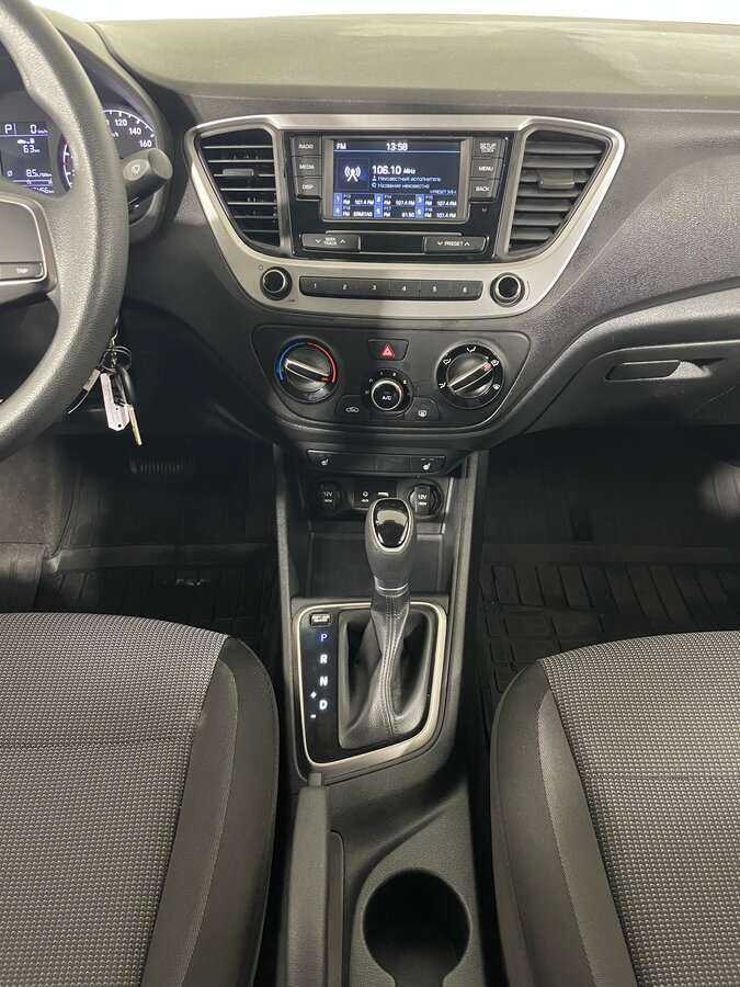 Купить Hyundai Solaris, 2017, 65 000 км, фото №15
