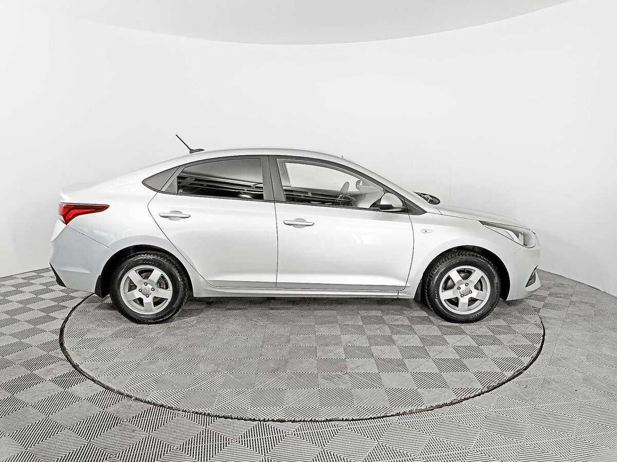 Купить Hyundai Solaris, 2017, 85 053 км, фото №4
