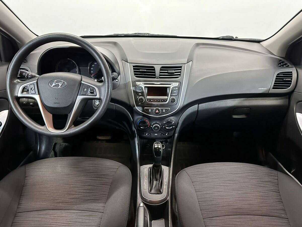 Купить Hyundai Solaris, 2015, 98 464 км, фото №10