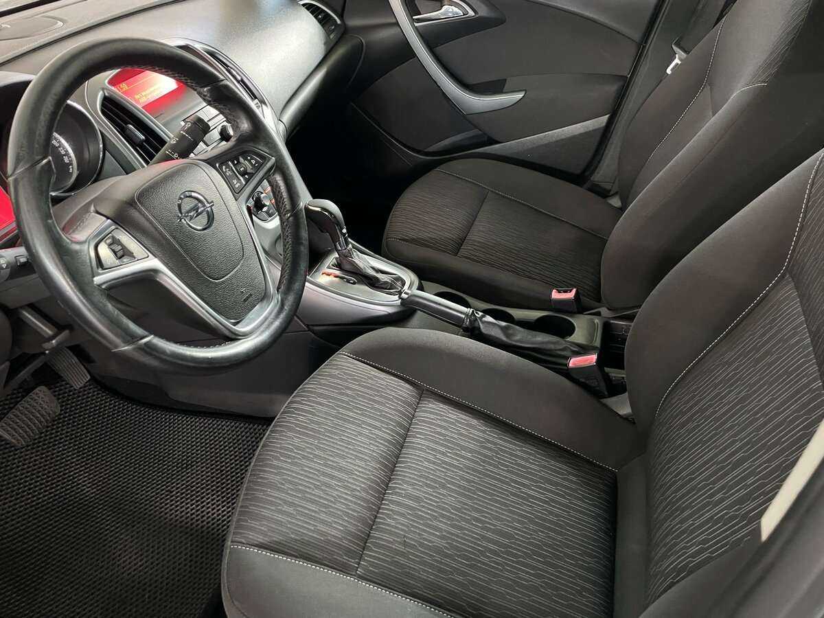 Купить Opel Astra, 2013, 205 254 км, фото №13