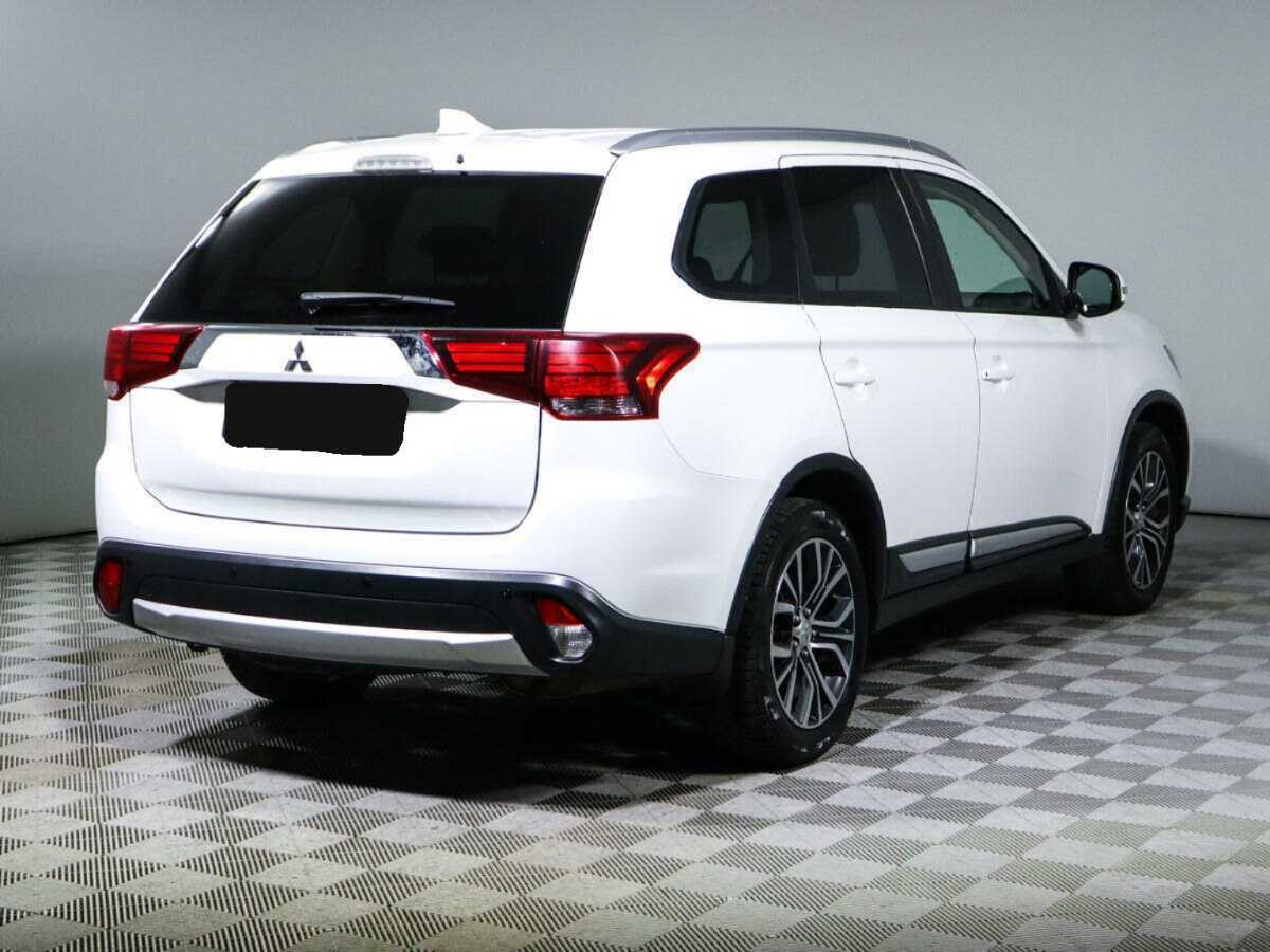 Купить Mitsubishi Outlander, 2018, 197 000 км, фото №4