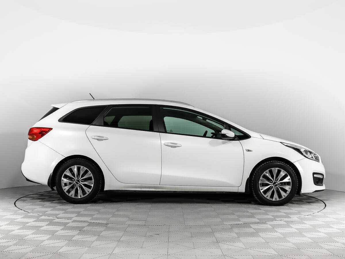 Купить Kia Ceed, 2016, 60 104 км, фото №4