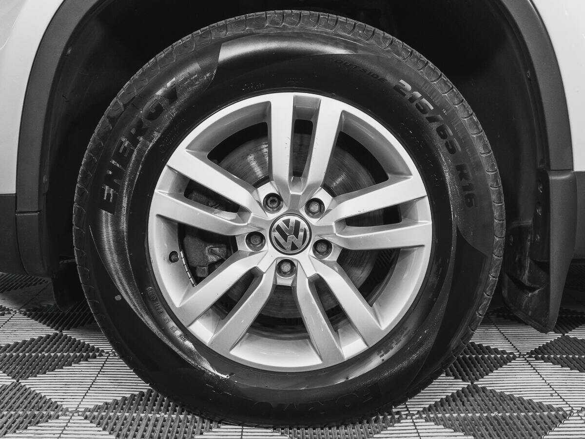 Купить Volkswagen Tiguan, 2014, 127 000 км, фото №15