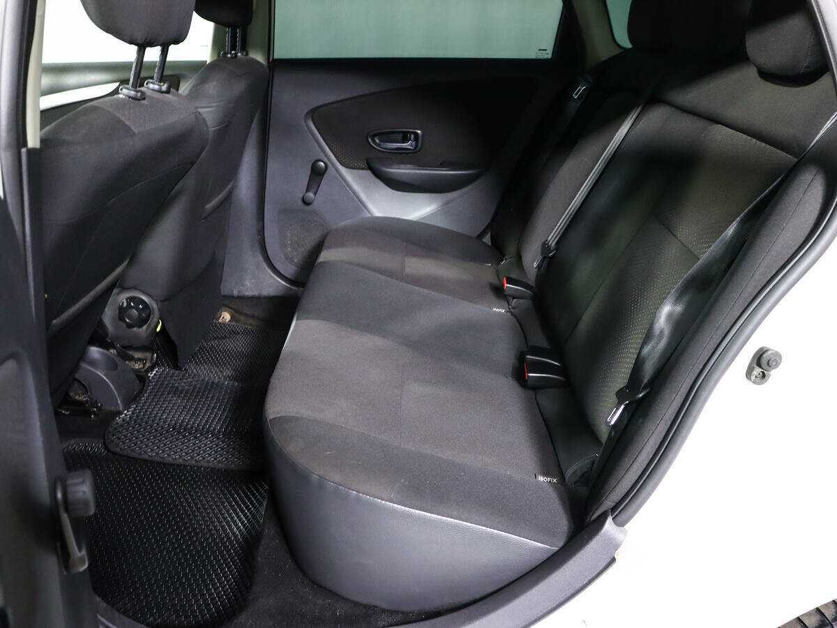 Купить Nissan Almera, 2018, 313 995 км, фото №12