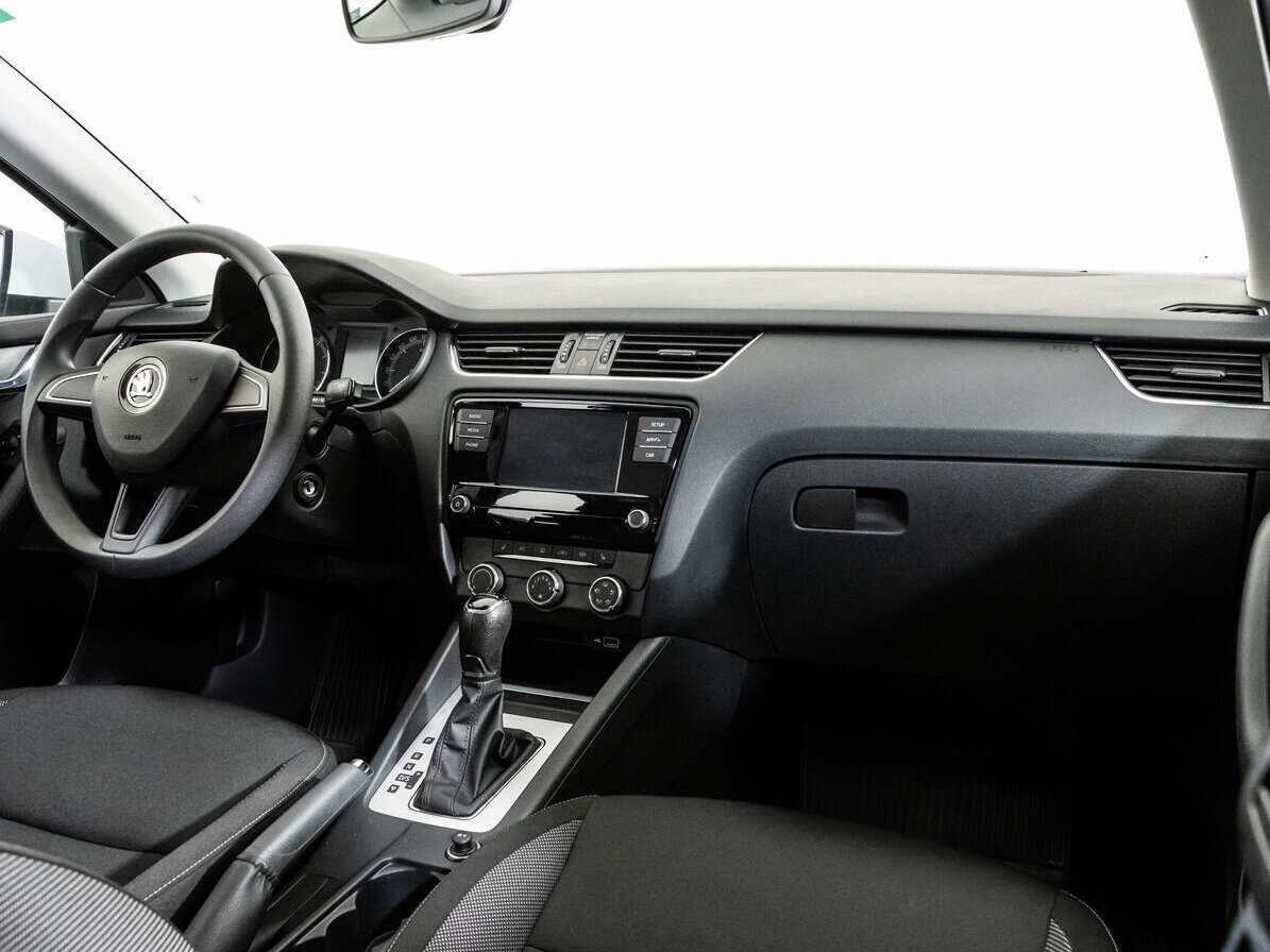 Купить Skoda Octavia, 2018, 66 722 км, фото №9