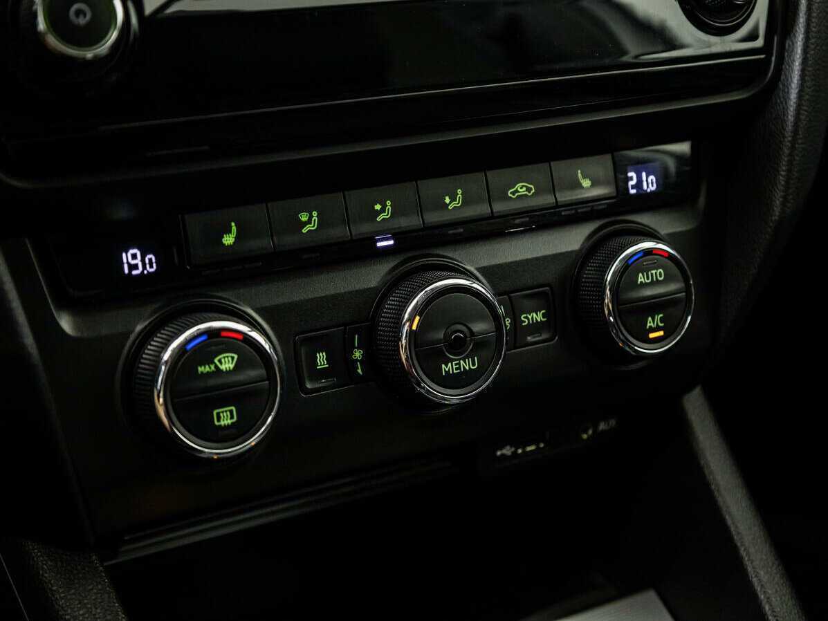 Купить Skoda Octavia, 2016, 166 346 км, фото №17