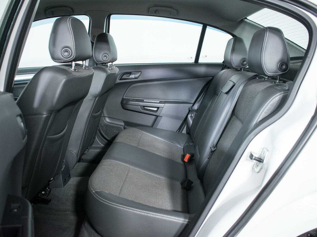 Купить Opel Astra, 2014, 117 992 км, фото №10