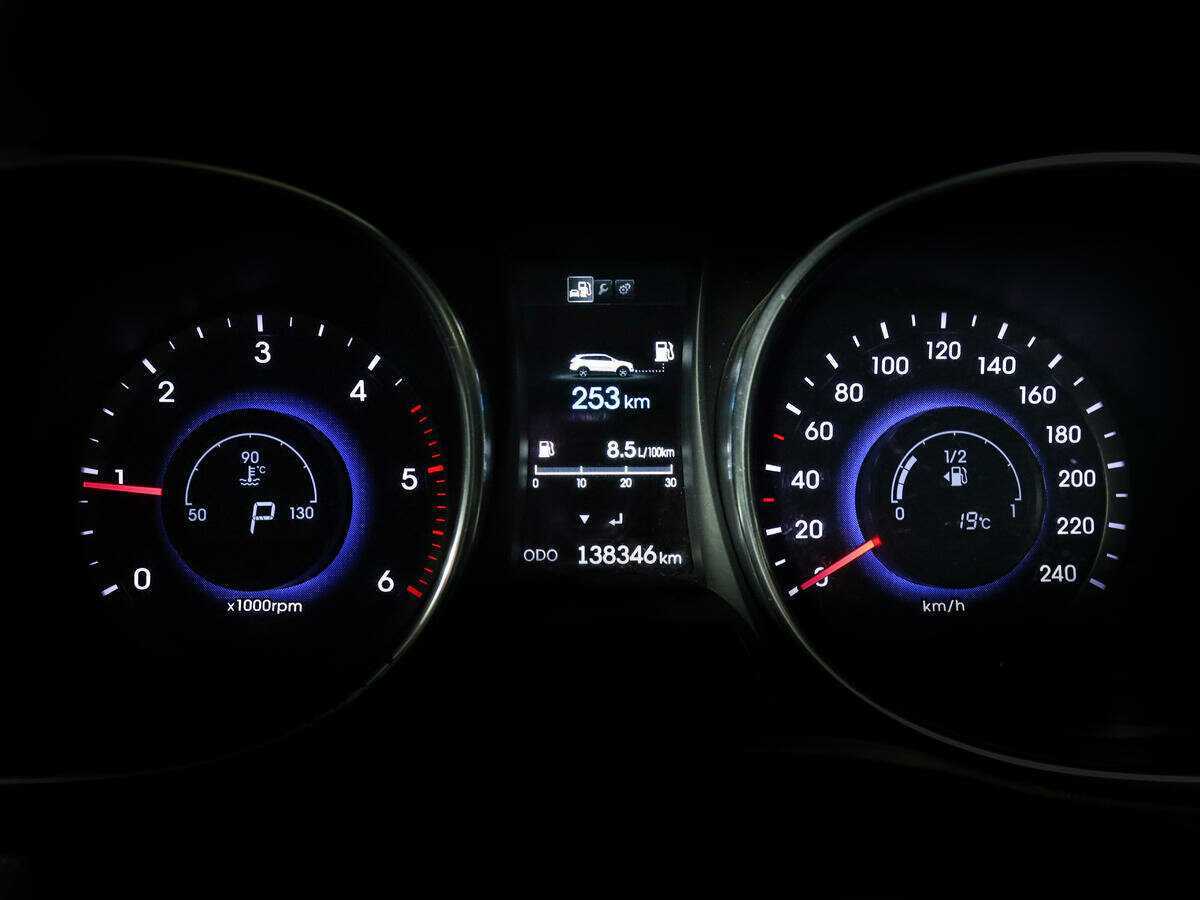 Купить Hyundai Santa Fe, 2015, 138 346 км, фото №8