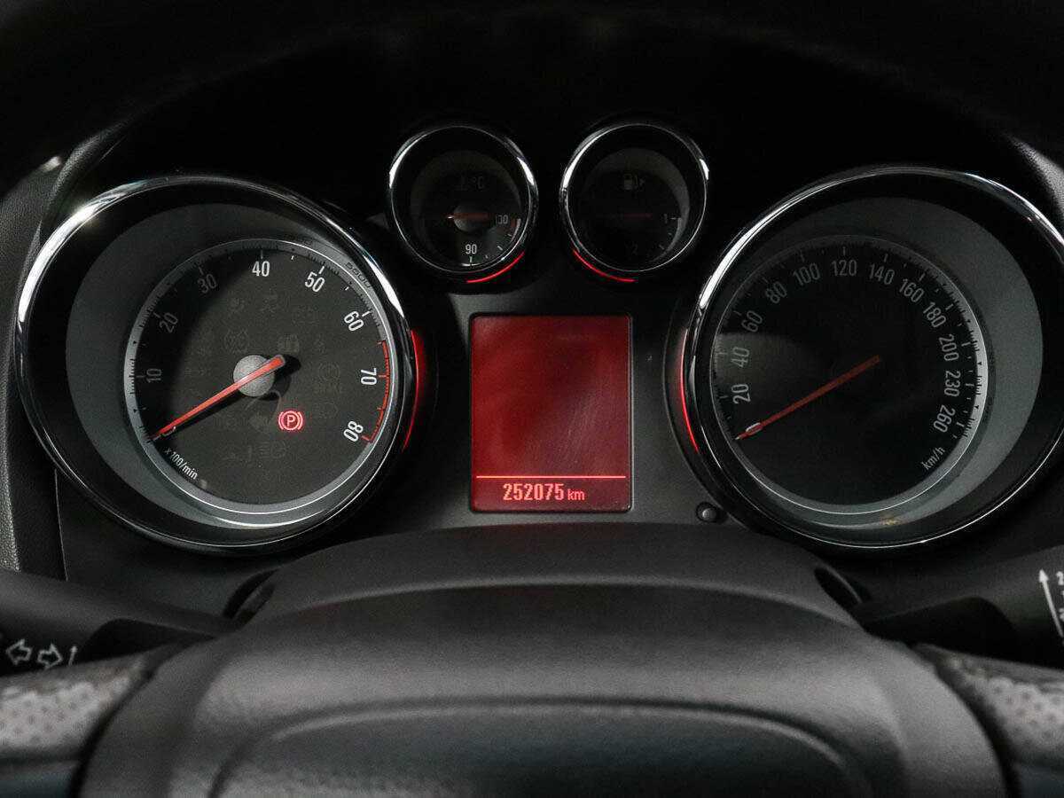 Купить Opel Astra GTC, 2012, 252 065 км, фото №12