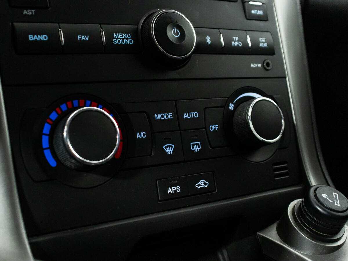 Купить Chevrolet Captiva, 2012, 279 944 км, фото №16