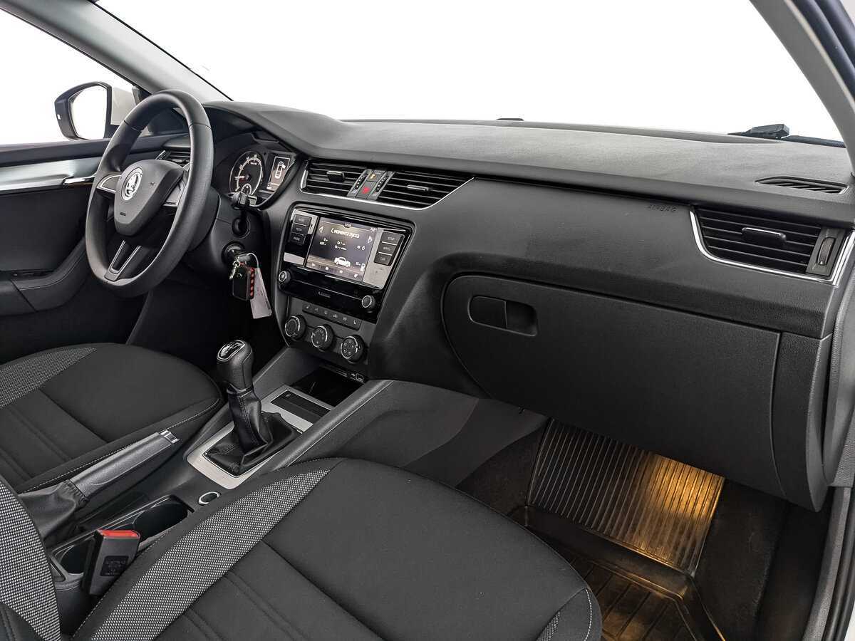 Купить Skoda Octavia, 2019, 60 649 км, фото №9