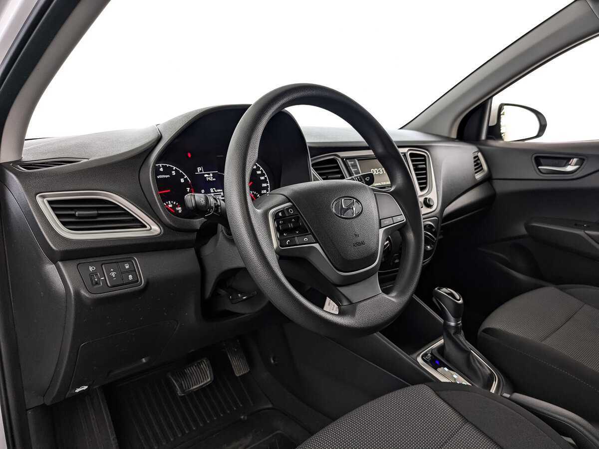 Купить Hyundai Solaris, 2022, 26 873 км, фото №11