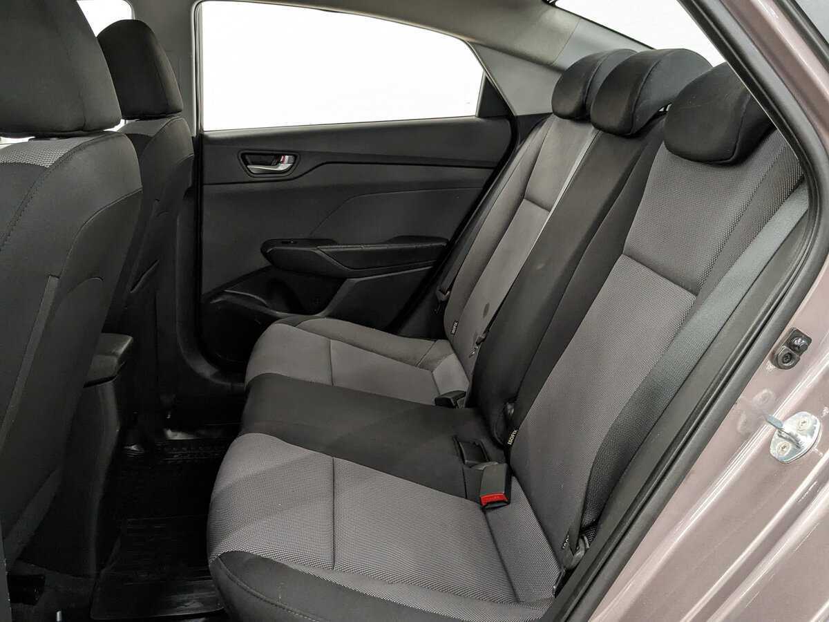 Купить Hyundai Solaris, 2018, 129 664 км, фото №14