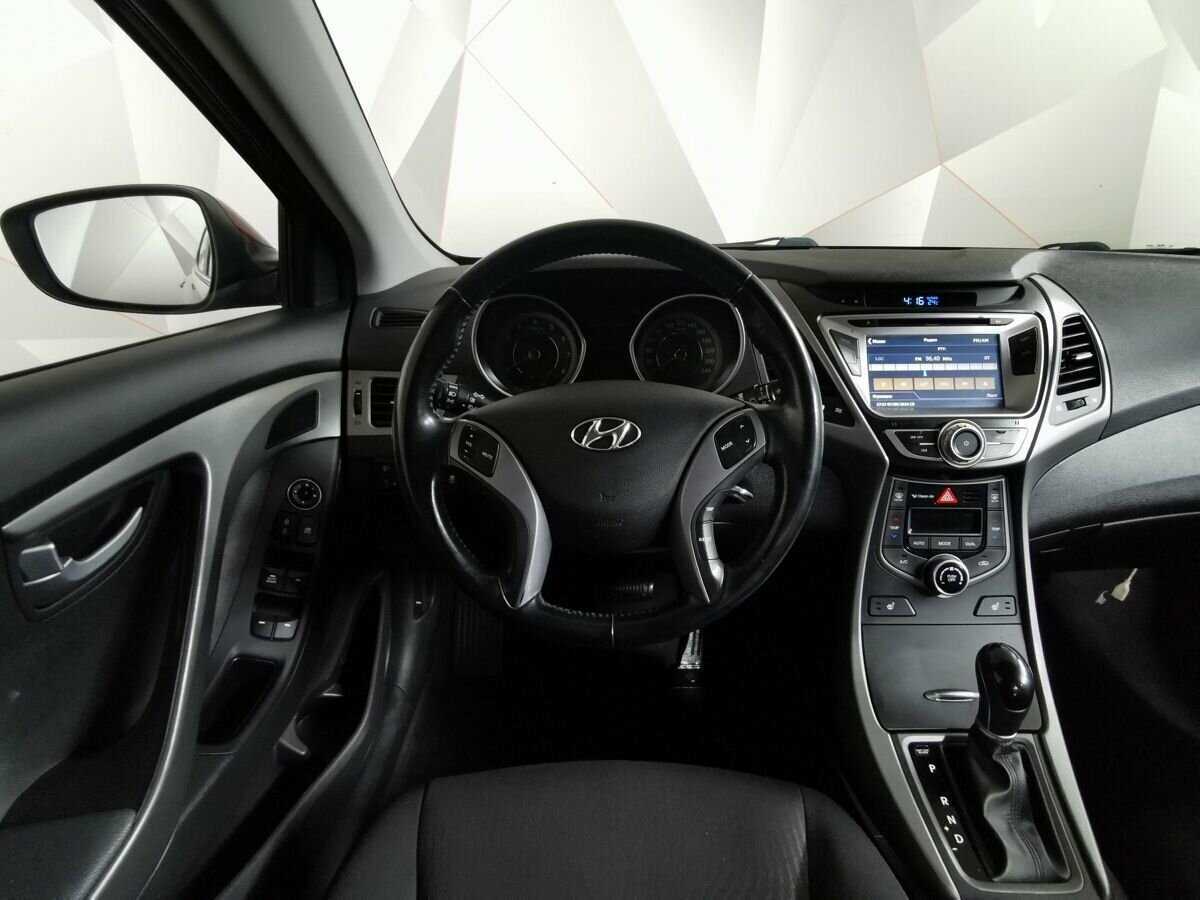 Купить Hyundai Elantra, 2015, 165 120 км, фото №15