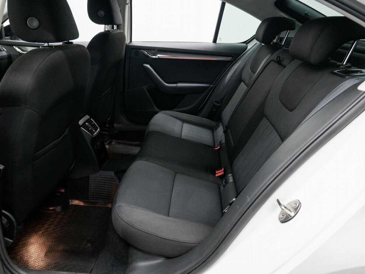 Купить Skoda Octavia, 2018, 88 918 км, фото №10