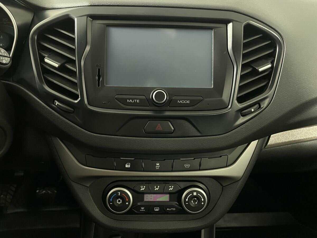 Купить Lada (ВАЗ) Vesta, 2018, 85 724 км, фото №12