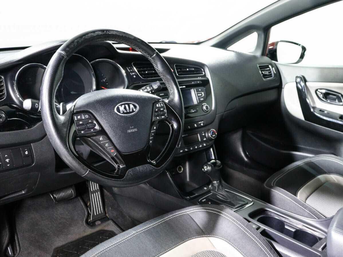 Купить Kia Ceed, 2013, 108 200 км, фото №12