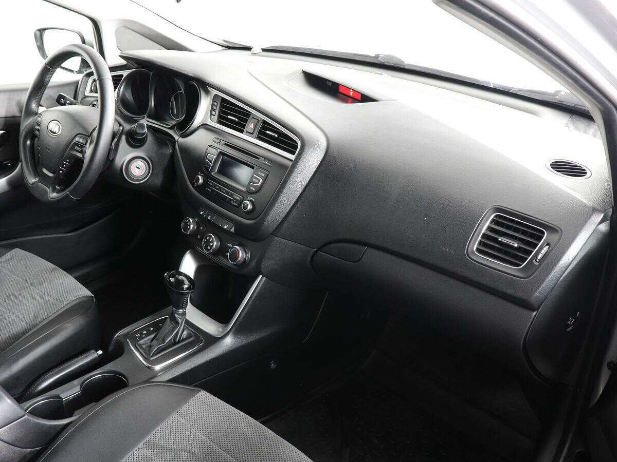 Купить Kia Ceed, 2015, 123 428 км, фото №10