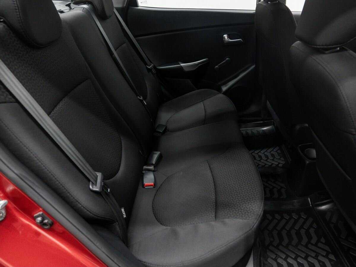 Купить Kia Rio, 2016, 90 000 км, фото №9