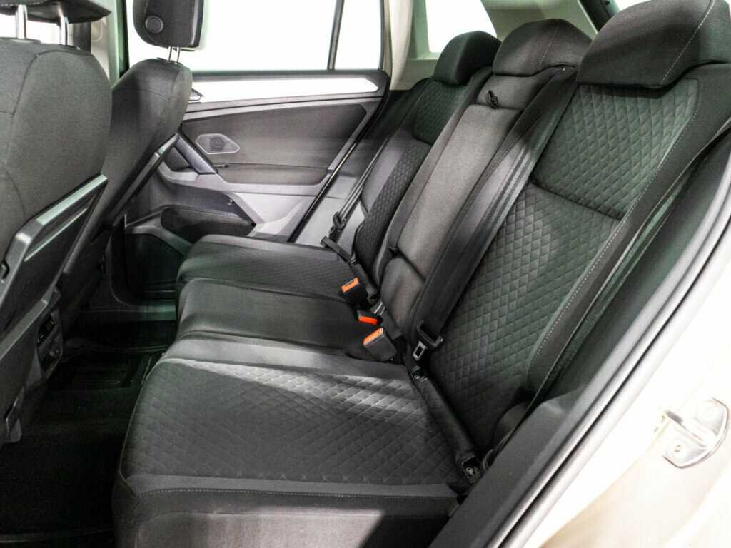 Купить Volkswagen Tiguan, 2017, 170 079 км, фото №10