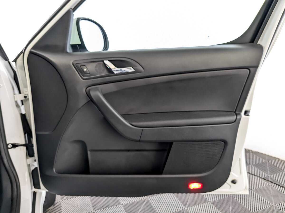 Купить Skoda Yeti, 2016, 91 611 км, фото №23