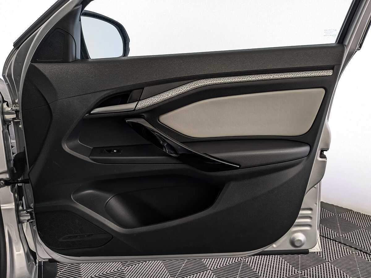 Купить Lada (ВАЗ) Vesta SW Cross, 2021, 101 579 км, фото №24