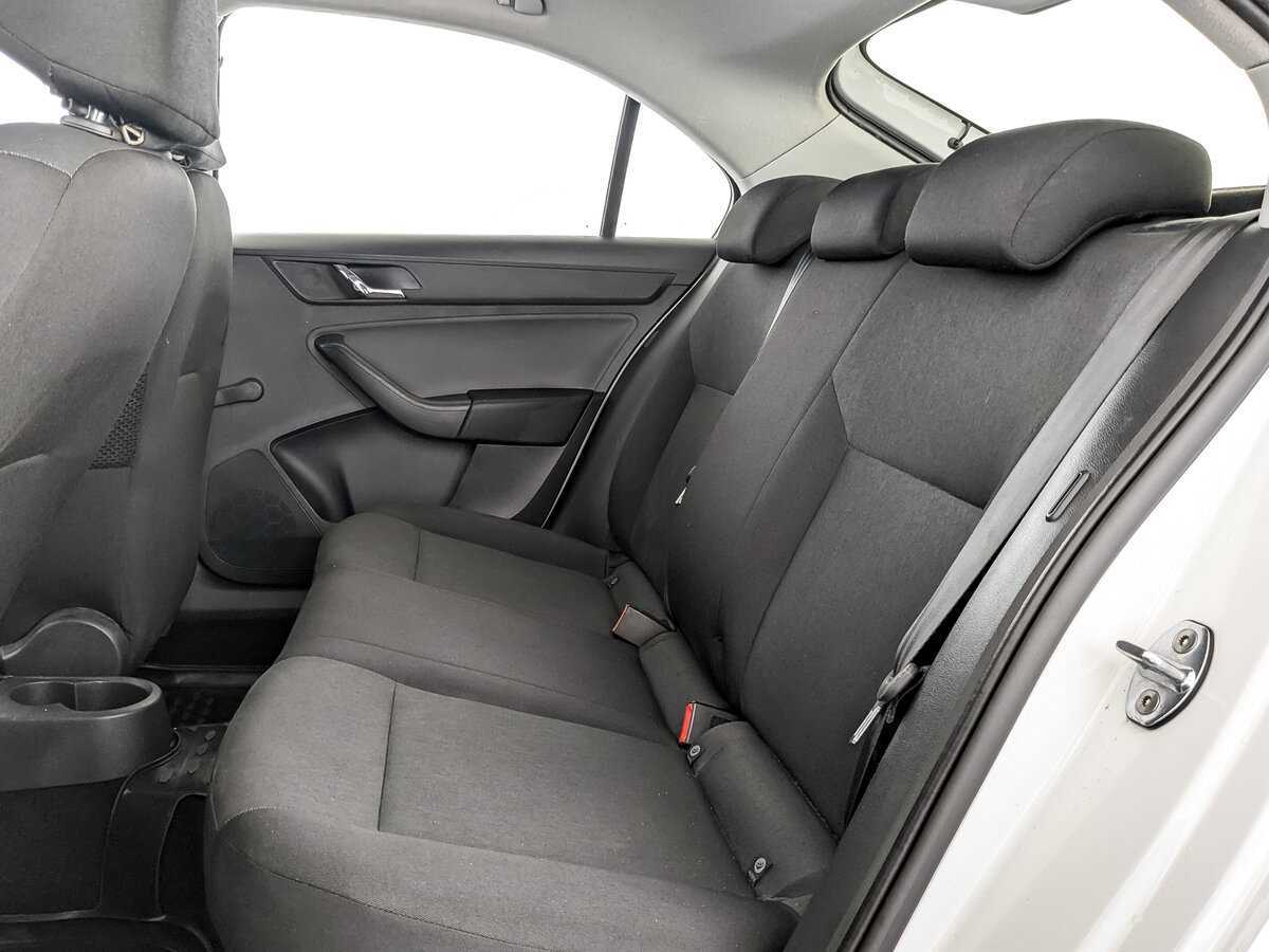 Купить Skoda Rapid, 2017, 163 106 км, фото №12