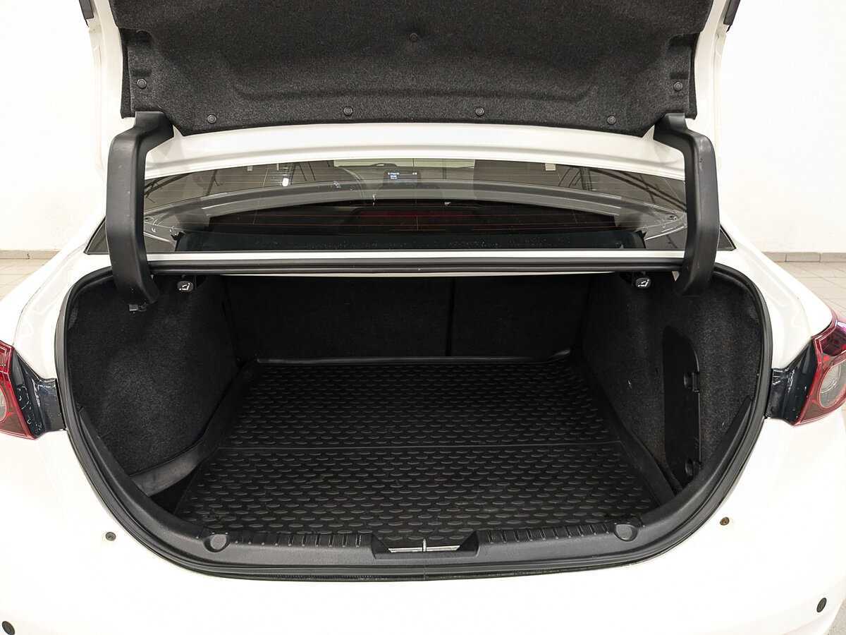 Купить Mazda 3, 2018, 133 358 км, фото №10