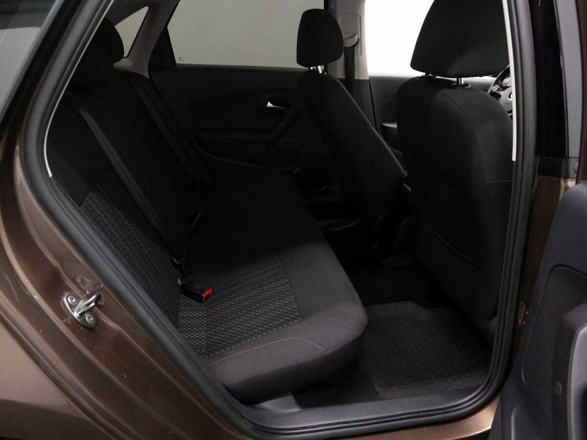 Купить Volkswagen Polo, 2016, 149 000 км, фото №11