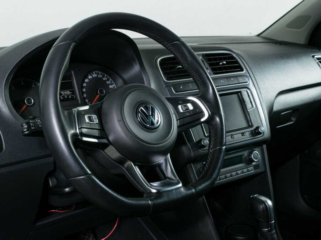 Купить Volkswagen Polo, 2019, 75 436 км, фото №12