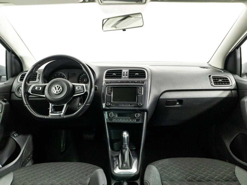 Купить Volkswagen Polo, 2018, 59 631 км, фото №13