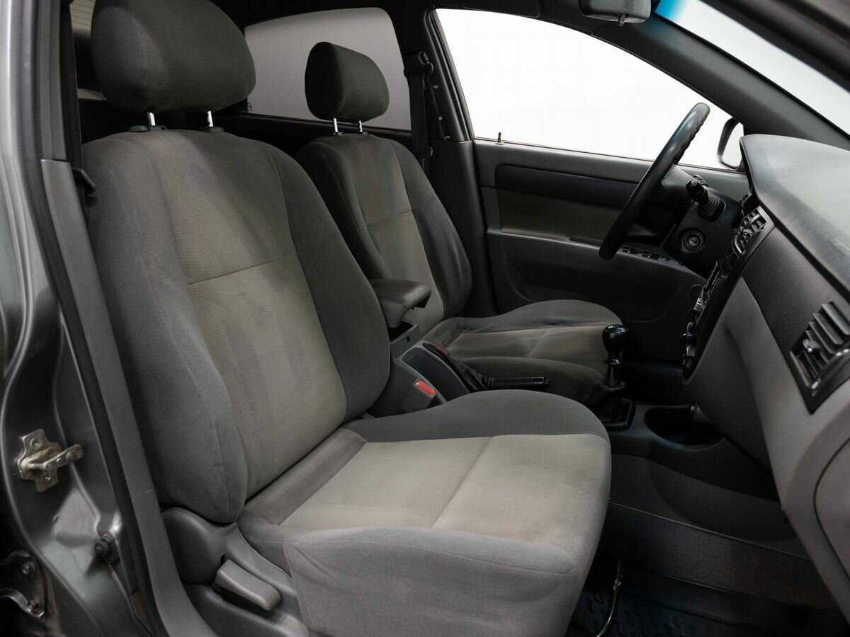 Купить Daewoo Gentra, 2013, 280 000 км, фото №12