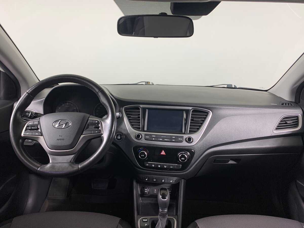 Купить Hyundai Solaris, 2018, 45 142 км, фото №13