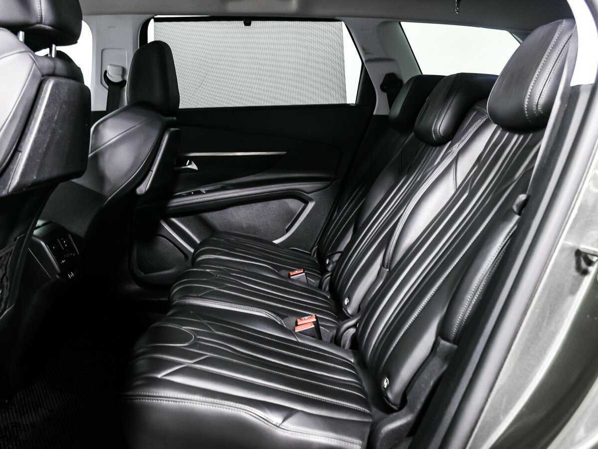 Купить Peugeot 5008, 2019, 116 203 км, фото №12